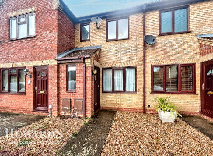 2 Bedroom Terraced House To Rent In Holly Close, Beccles, NR34