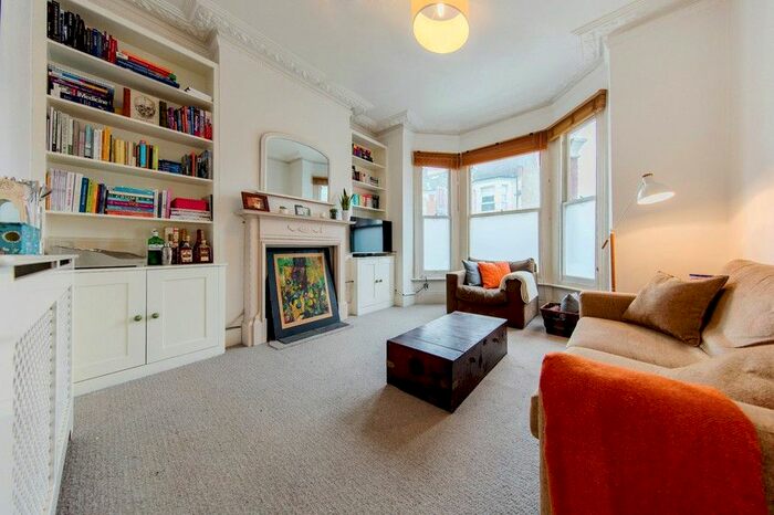 1 Bedroom Flat To Rent In Ashmere Grove, London, SW2