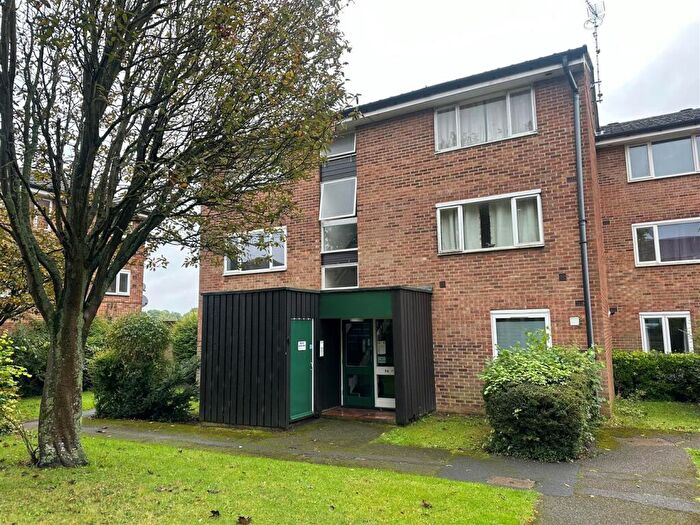 1 Bedroom Flat For Sale In Pixton Way, Croydon, Surrey, CR0