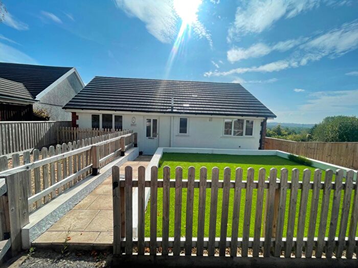 4 Bedroom Detached House To Rent In Bwllfa Road, Ynystawe, Swansea, SA6