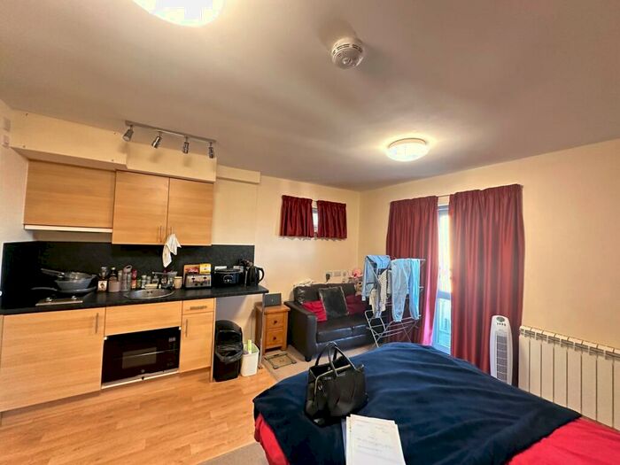 1 Bedroom Apartment To Rent In Abbey Court, Cambridge, CB1