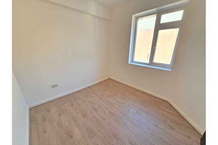 1 Bedroom Studio To Rent In High Street, Dudley, Birmingham, DY5