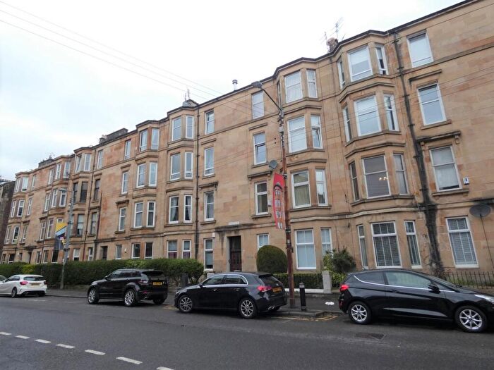 2 Bedroom Flat To Rent In Deanston Drive, Glasgow, G41