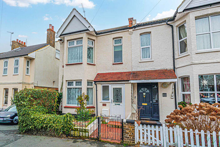 3 Bedroom End Of Terrace House For Sale In Ronald Park Avenue, Westcliff-on-sea, SS0