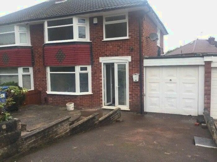 3 Bedroom Semi-Detached House To Rent In Westwood Road, Cheadle, SK8