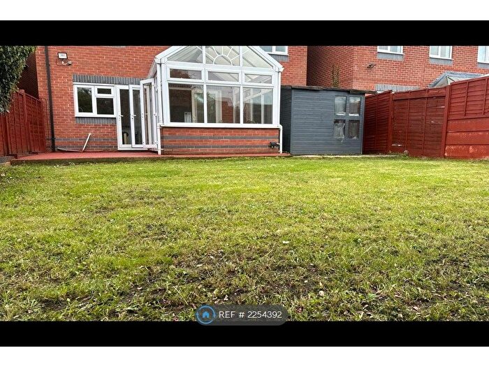 5 Bedroom Detached House To Rent In Bluebell Hollow, Stafford, ST17