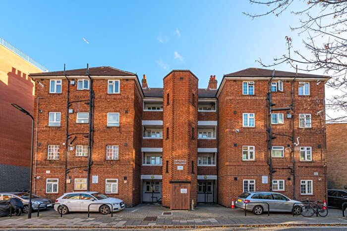 2 Bedroom Flat To Rent In Dunn Street, London, E8
