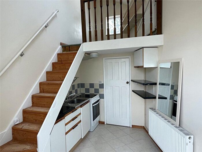 Studio To Rent In Salisbury Crescent, Oxford, OX2