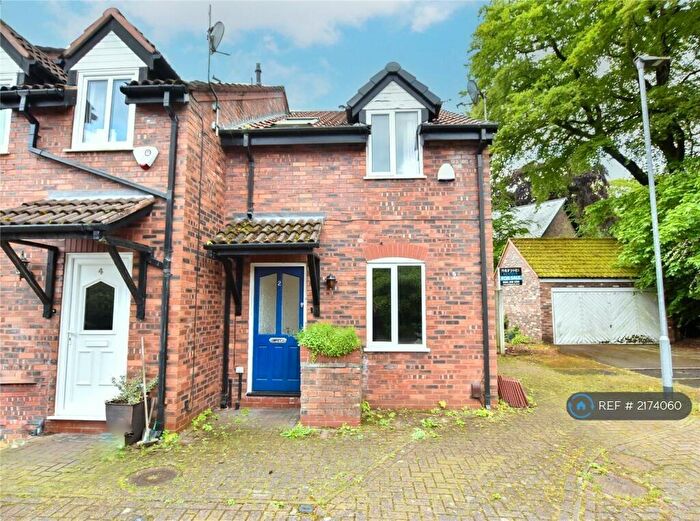 3 Bedroom End Of Terrace House To Rent In Adamson Gardens, Manchester, M20
