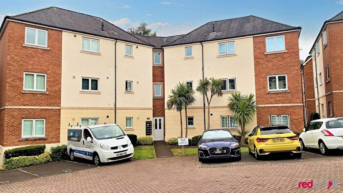 2 Bedroom Flat To Rent In Golden Mile View, Newport, NP20