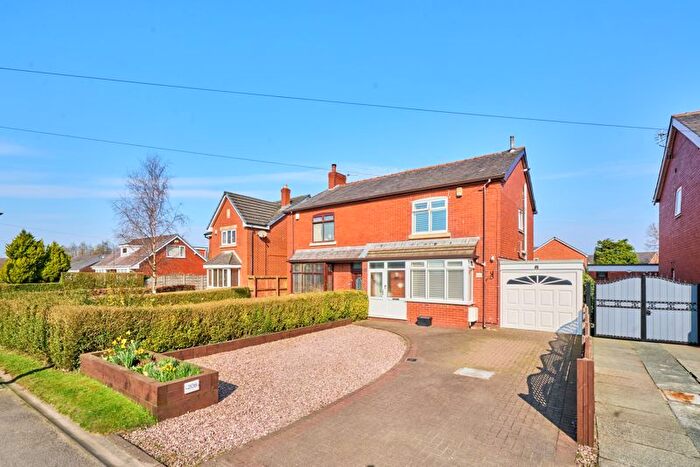 3 Bedroom Semi-Detached House For Sale In Almond Brook Road, Standish, Wigan, WN6