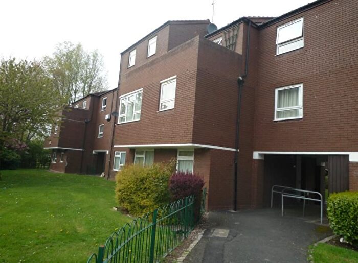 1 Bedroom Flat To Rent In Boulton Grange, Randlay, Shropshire, TF3