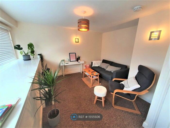 2 Bedroom Maisonette To Rent In Alfred Place, Kingsdown, Bristol, BS2