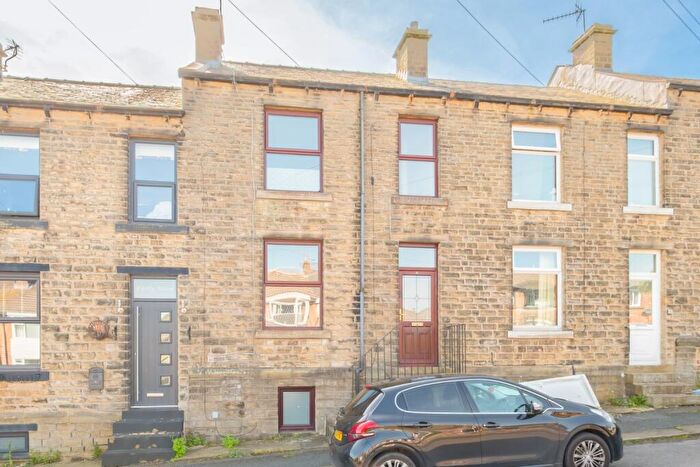 3 Bedroom Terraced House For Sale In Wetlands Road, Meltham, Holmfirth, HD9