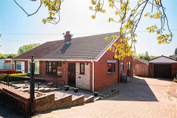 2 Bedroom Semi-Detached Bungalow For Sale In Berkeley Close, Chorley, PR7