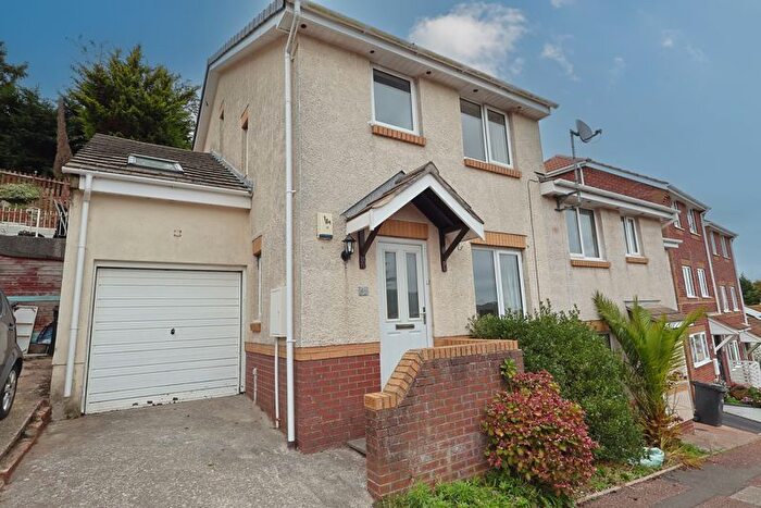 3 Bedroom Semi-detached House For Sale In Elm Road, Brixham, TQ5