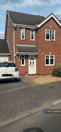 3 Bedroom Detached House To Rent In Saffron Way, Whiteley, Fareham, PO15