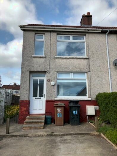 2 Bedroom Semi-Detached House To Rent In Bedwellty Road, Cefn Fforest, Blackwood, NP12