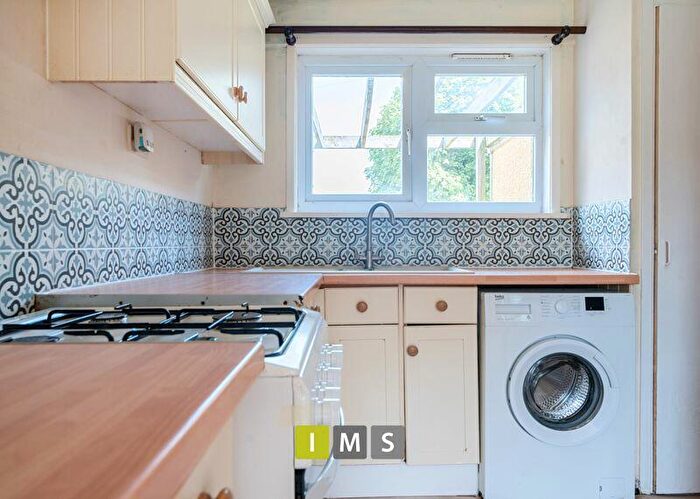 2 Bedroom Terraced House For Sale In Birch Road, Bicester, OX25