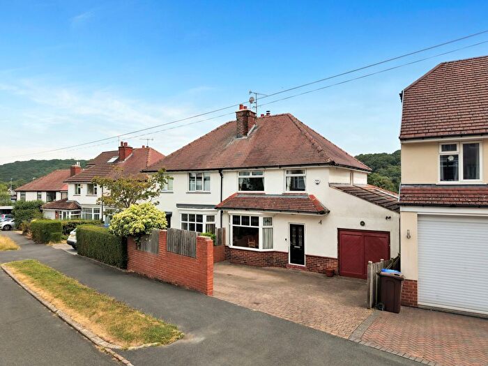 4 Bedroom Semi-Detached House For Sale In Abbeydale Park Crescent, Dore, S17
