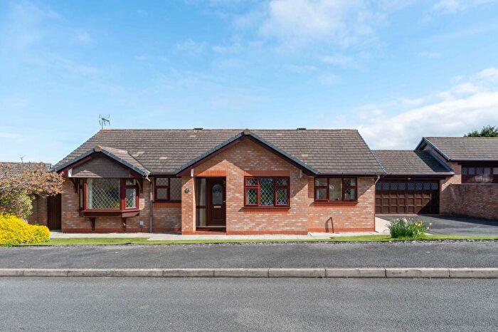 3 Bedroom Bungalow For Sale In Lon Wen, Abergele, LL22
