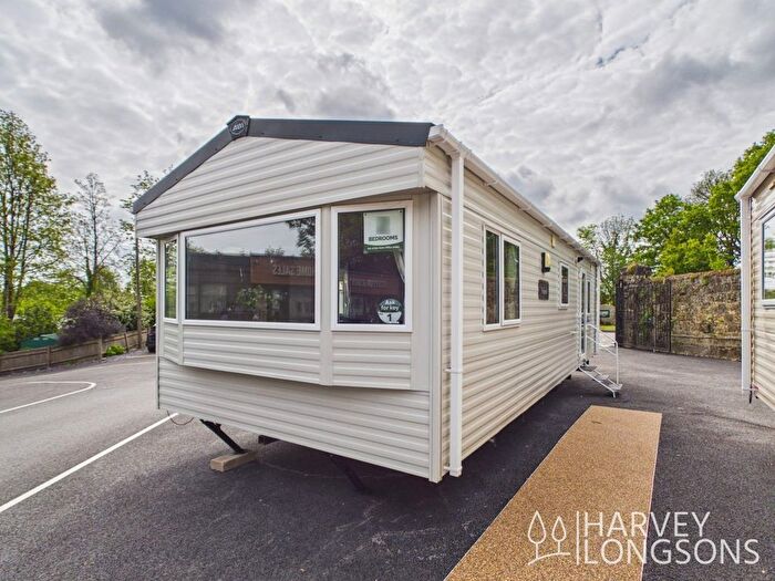2 Bedroom Park Home For Sale In The Ridge West, St. Leonards-On-Sea, TN37