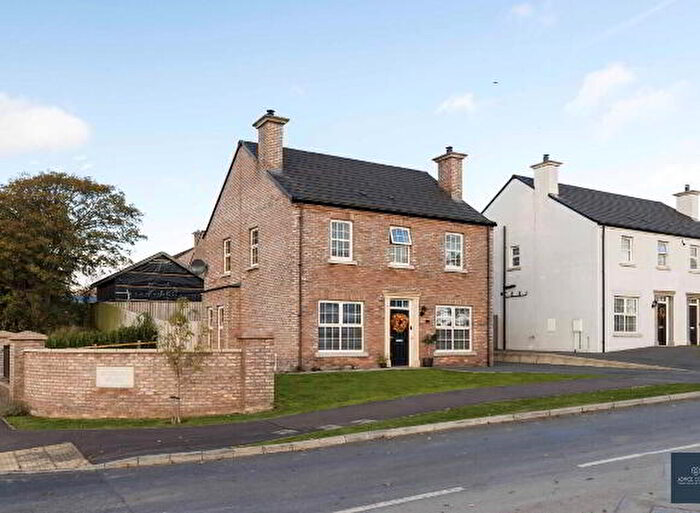 4 Bedroom Detached House For Sale In Dicksons Wood, Craigavon, BT65