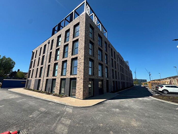 1 Bedroom Apartment To Rent In Richmond Hill Approach, Leeds, LS9