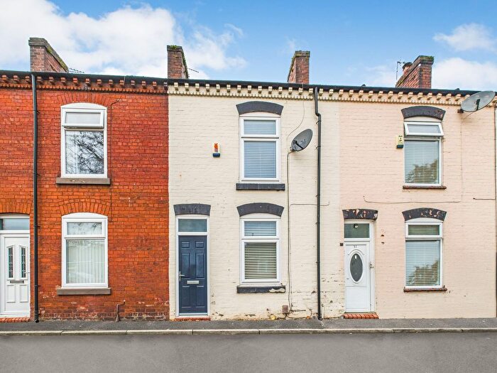 2 Bedroom Terraced House To Rent In John Street, Tyldesley, M29