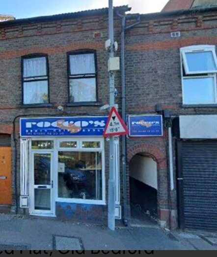 1 Bedroom Flat To Rent In Old Bedford Road, Luton, LU2