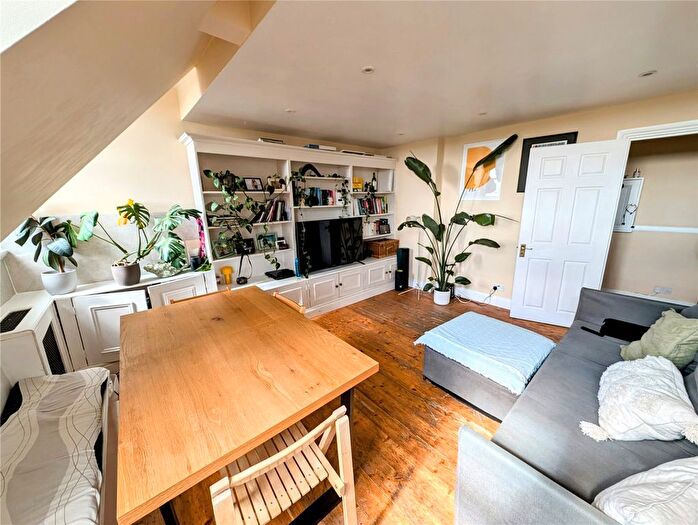 1 Bedroom Flat To Rent In Wetherbury House, Islington, N19