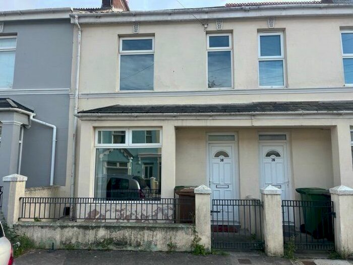 2 Bedroom Terraced House To Rent In Tresillian Street, Cattedown, Plymouth, Devon, PL4