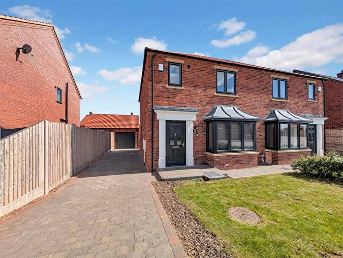 3 Bedroom Detached House To Rent In Daisy Way, Louth, LN11