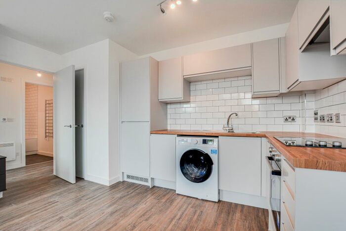 1 Bedroom Flat To Rent In Clarence Road, Manchester, M13