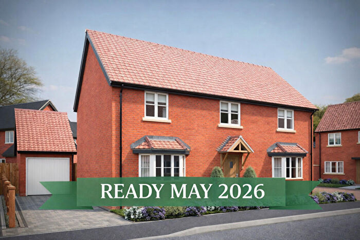 4 Bedroom Detached House For Sale In Lime Grove, Bardney, LN3