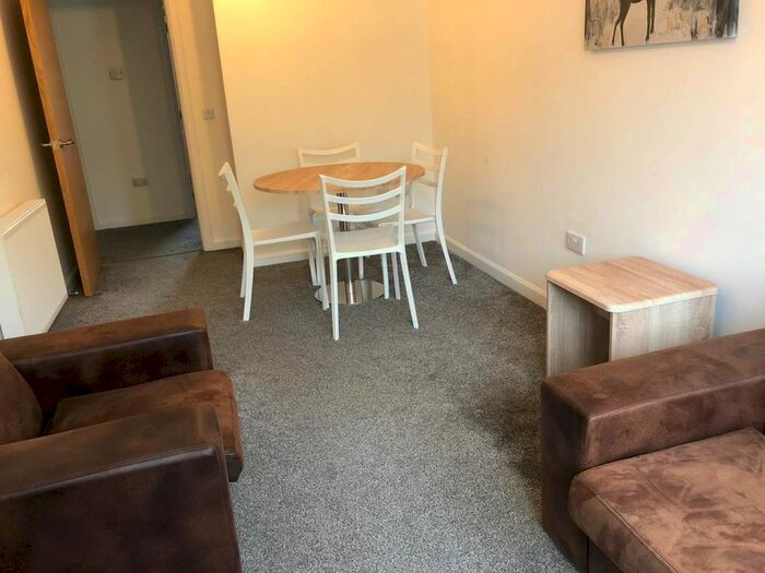 2 Bedroom Flat To Rent In Duff Street, Aberdeen, AB24