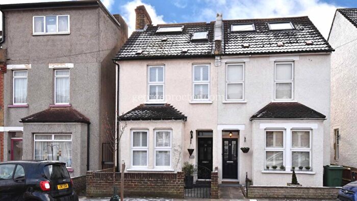4 Bedroom Semi Detached House For Sale In Albert Road, Bromley, BR2