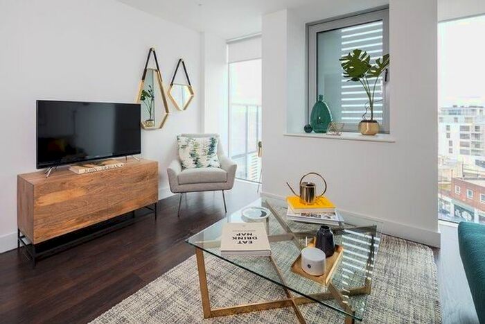 1 Bedroom Flat To Rent In Britannia Point, - Christchurch Road, Colliers Wood, London, SW19