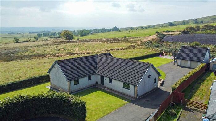 4 Bedroom Detached Bungalow For Sale In Darrach Lodge, Broadside Filters, FK6