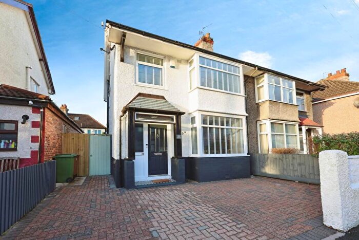 3 Bedroom Semi Detached House For Sale In Snowdon Road, Tranmere, CH42