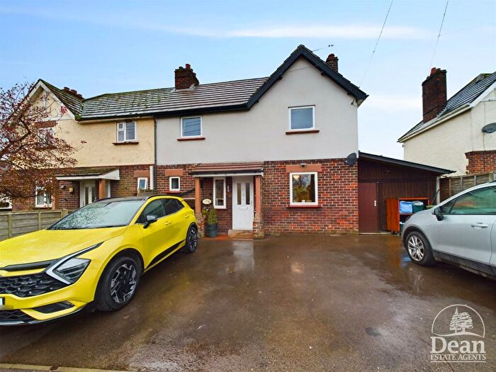 3 Bedroom Semi-Detached House For Sale In Clanna Lane, Alvington, Lydney, GL15