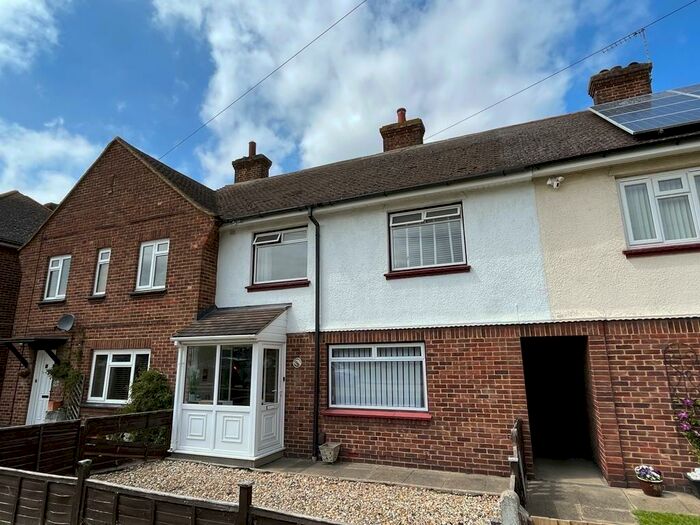 3 Bedroom Terraced House To Rent In Bucks Cross Road, Northfleet, Gravesend, Kent, DA11