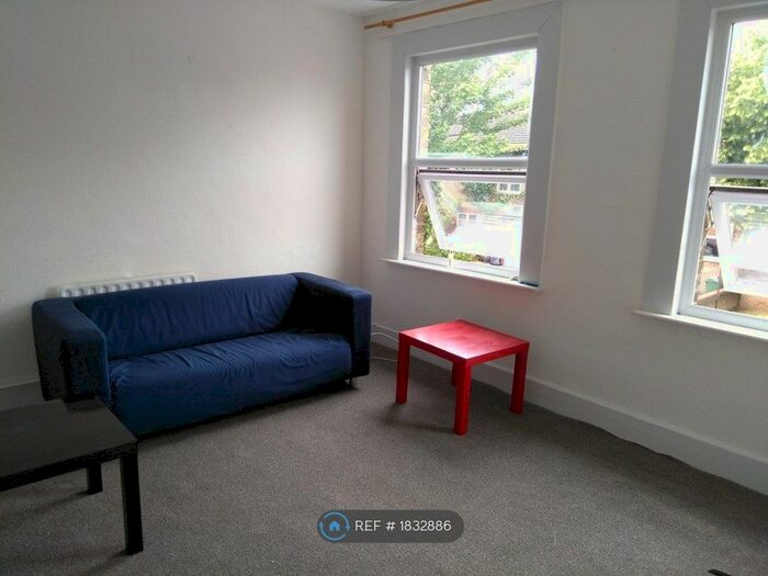 1 Bedroom Flat To Rent In Harrow Road, London, E11