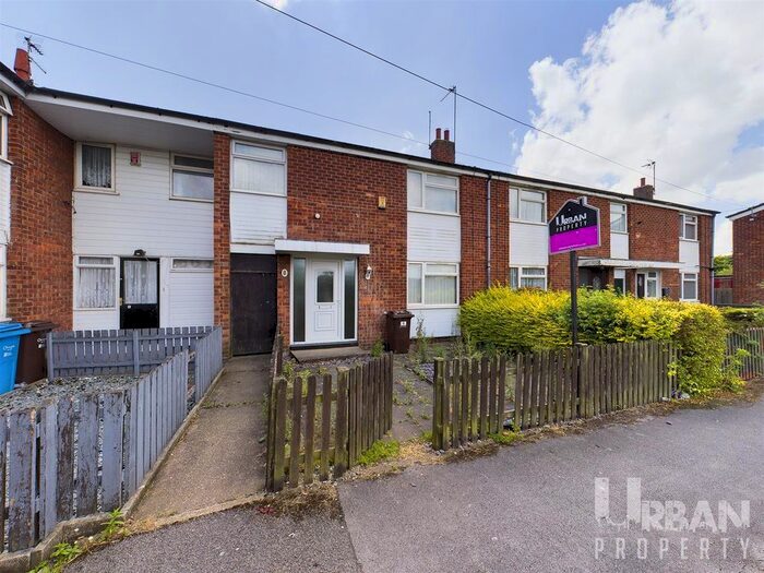 3 Bedroom Property To Rent In Clanthorpe, Hull, HU6