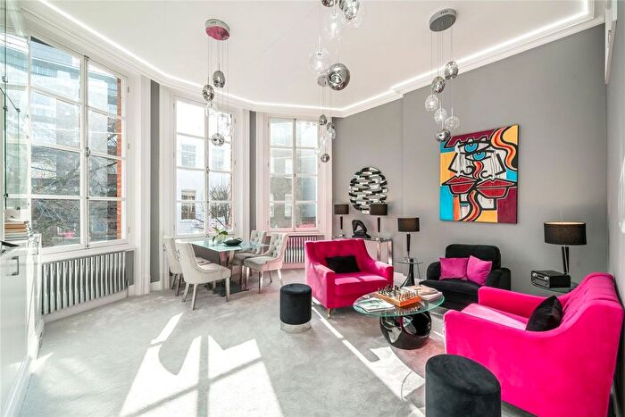 2 Bedroom Flat To Rent In Bolton Gardens, Earls Court, SW5