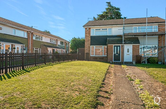 2 Bedroom End Terrace House For Sale In Beaconsfield Road, Sittingbourne, Kent, ME10