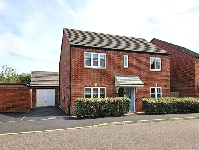 4 Bedroom Detached House For Sale In Mill Hill Wood Way, Ibstock, LE67