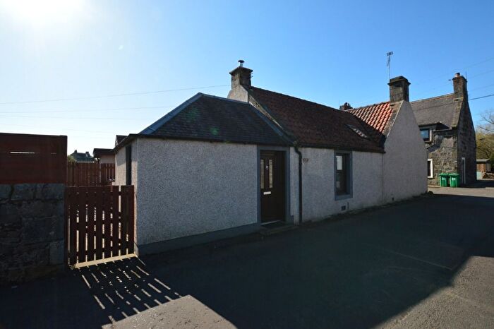 2 Bedroom Terraced Bungalow To Rent In Hawkhill Road, Kincardine, FK10