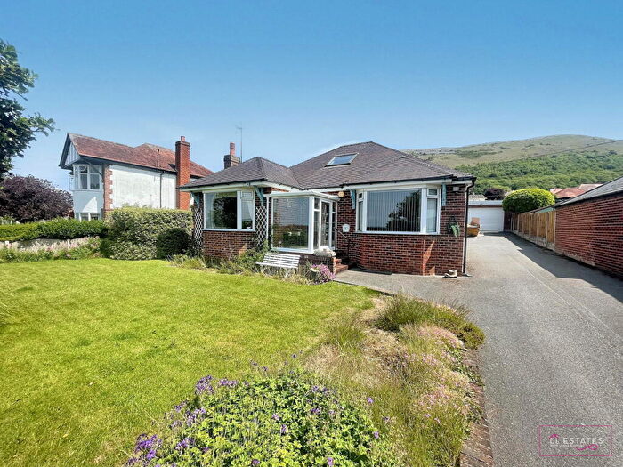 2 Bedroom Detached Bungalow For Sale In St. Asaph Road, Dyserth, LL18