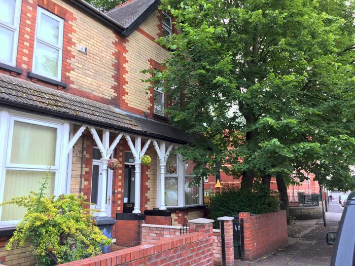 2 Bedroom Flat To Rent In Flat, Broxholme Lane, Doncaster, DN1